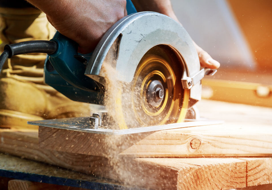 ess-group-services-swindon-carpenter-woodwork-joinery